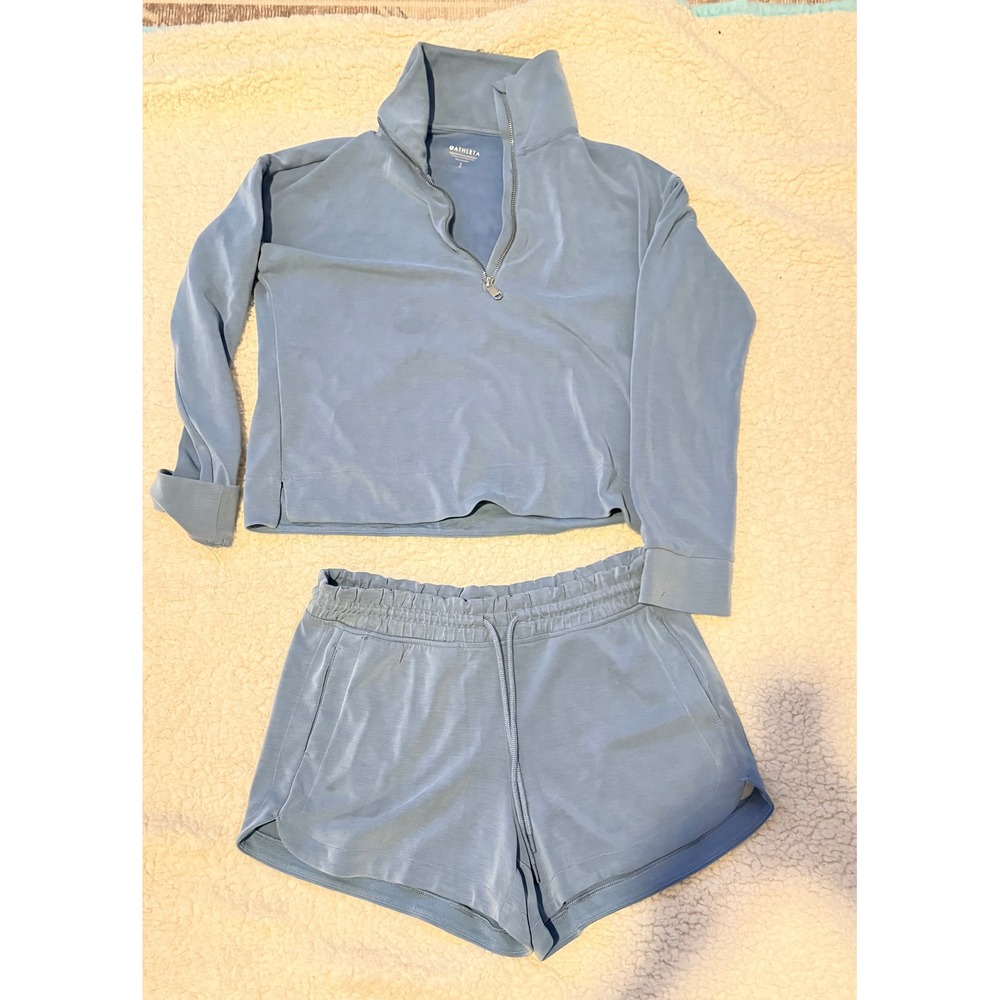 Athleta seasoft Blue Quarter Zip Sweatshirt and Shorts 2 Piece Set Medium